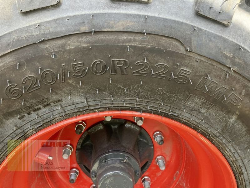 Großpackenpresse типа CLAAS QUADRANT 5200 FC EVOLUTION, Vorführmaschine в Cham (Фотография 11)