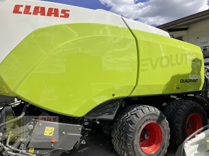 Großpackenpresse типа CLAAS QUADRANT 5200 FC EVOLUTION, Vorführmaschine в Cham (Фотография 4)