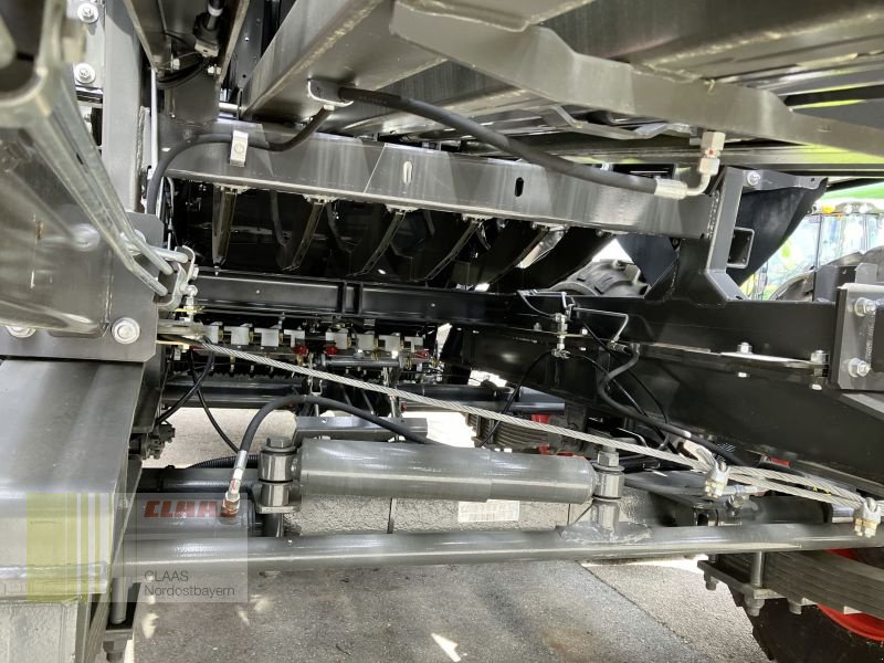 Großpackenpresse des Typs CLAAS QUADRANT 5200 FC EVOLUTION, Neumaschine in Altenstadt a.d. Waldnaab (Bild 21)