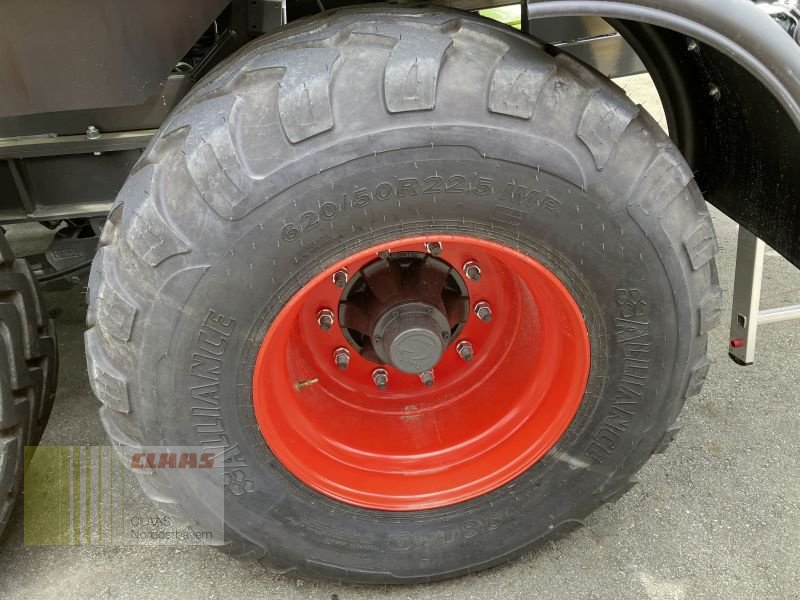 Großpackenpresse des Typs CLAAS QUADRANT 5200 FC EVOLUTION, Neumaschine in Altenstadt a.d. Waldnaab (Bild 18)