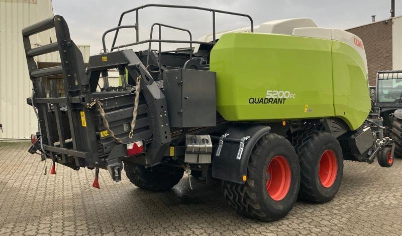 Großpackenpresse des Typs CLAAS QUADRANT 5200 FC T+ST, Gebrauchtmaschine in Hockenheim (Bild 4)