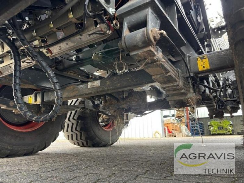 Großpackenpresse of the type CLAAS QUADRANT 5200 FC TANDEM, Vorführmaschine in Coesfeld (Picture 20)