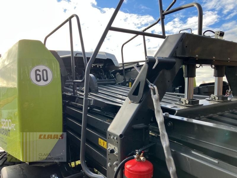 Großpackenpresse Türe ait CLAAS QUADRANT 5200 FC TANDEM, Vorführmaschine içinde Gefrees (resim 19)