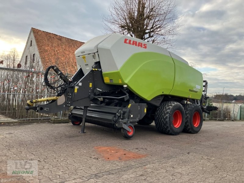 Großpackenpresse of the type CLAAS Quadrant 5200 FC, Gebrauchtmaschine in Spelle