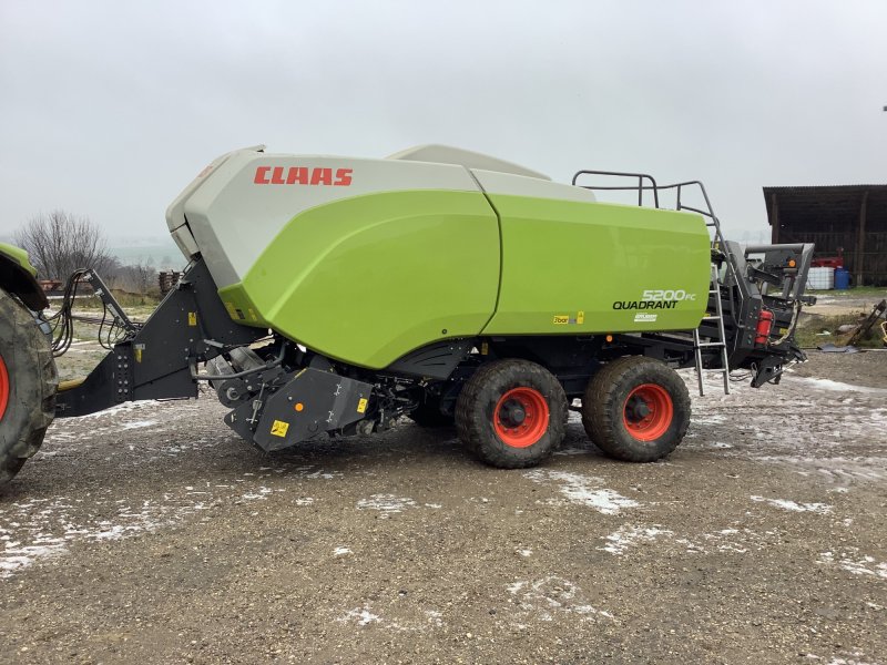 Großpackenpresse of the type CLAAS Quadrant 5200 FC, Gebrauchtmaschine in Altfraunhofen (Picture 1)