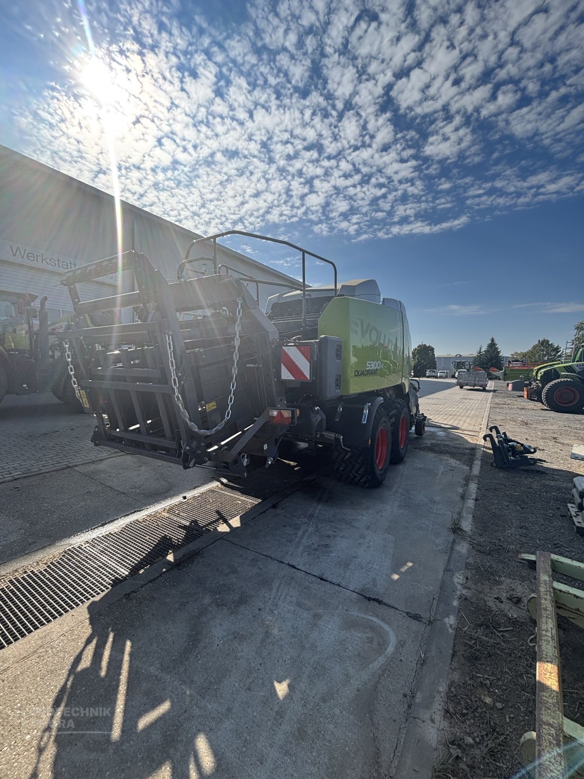 Großpackenpresse типа CLAAS Quadrant 5300 EVOLUTEN FC Tandem Vorbauhäcksler Müthing, Gebrauchtmaschine в Steigra (Фотография 4)