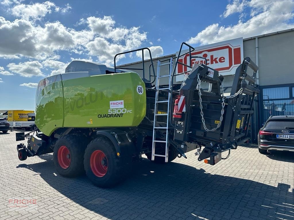 Großpackenpresse typu CLAAS Quadrant 5300 Evolution FC Tandem *BLACK WEEK OFFER!*, Gebrauchtmaschine w Demmin (Zdjęcie 3)