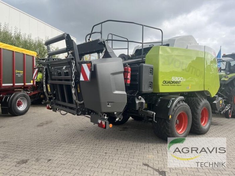 Großpackenpresse Türe ait CLAAS QUADRANT 5300 EVOLUTION FC TANDEM, Vorführmaschine içinde Rheinbach (resim 4)