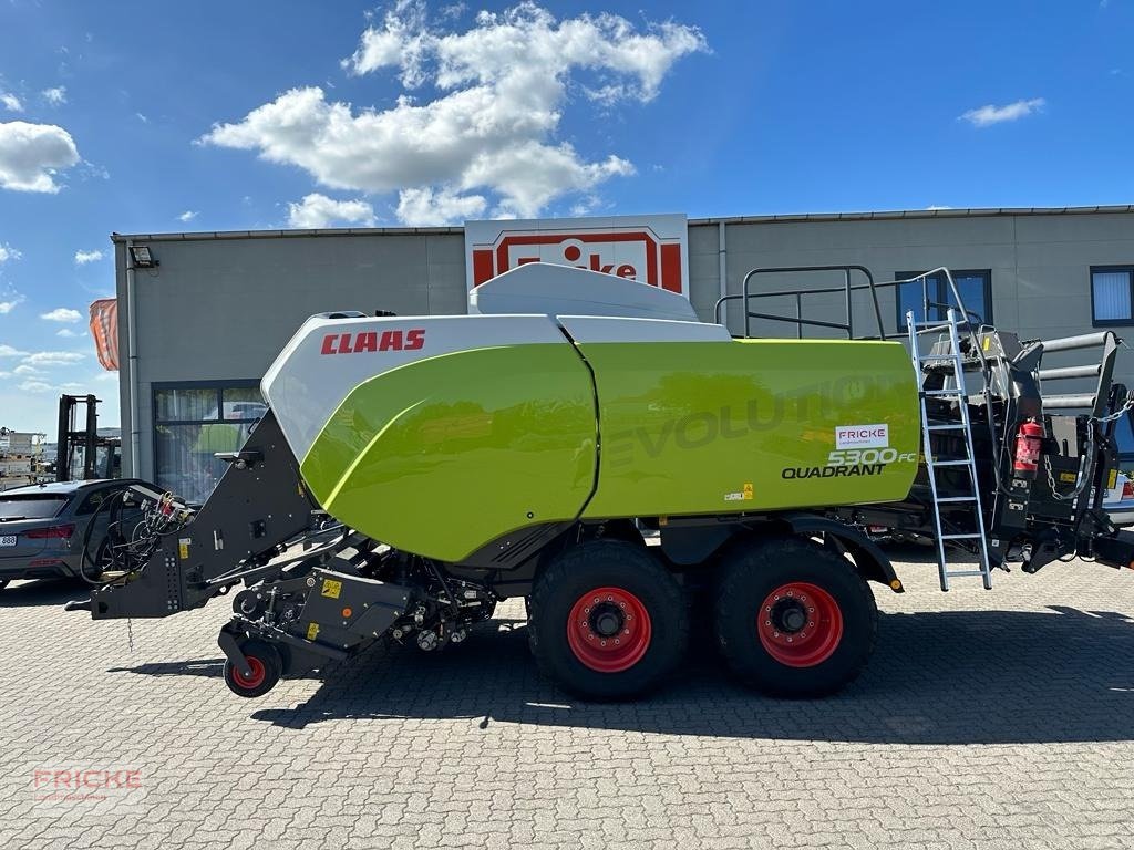 Großpackenpresse typu CLAAS Quadrant 5300 Evolution FC Tandem, Gebrauchtmaschine v Demmin (Obrázek 2)