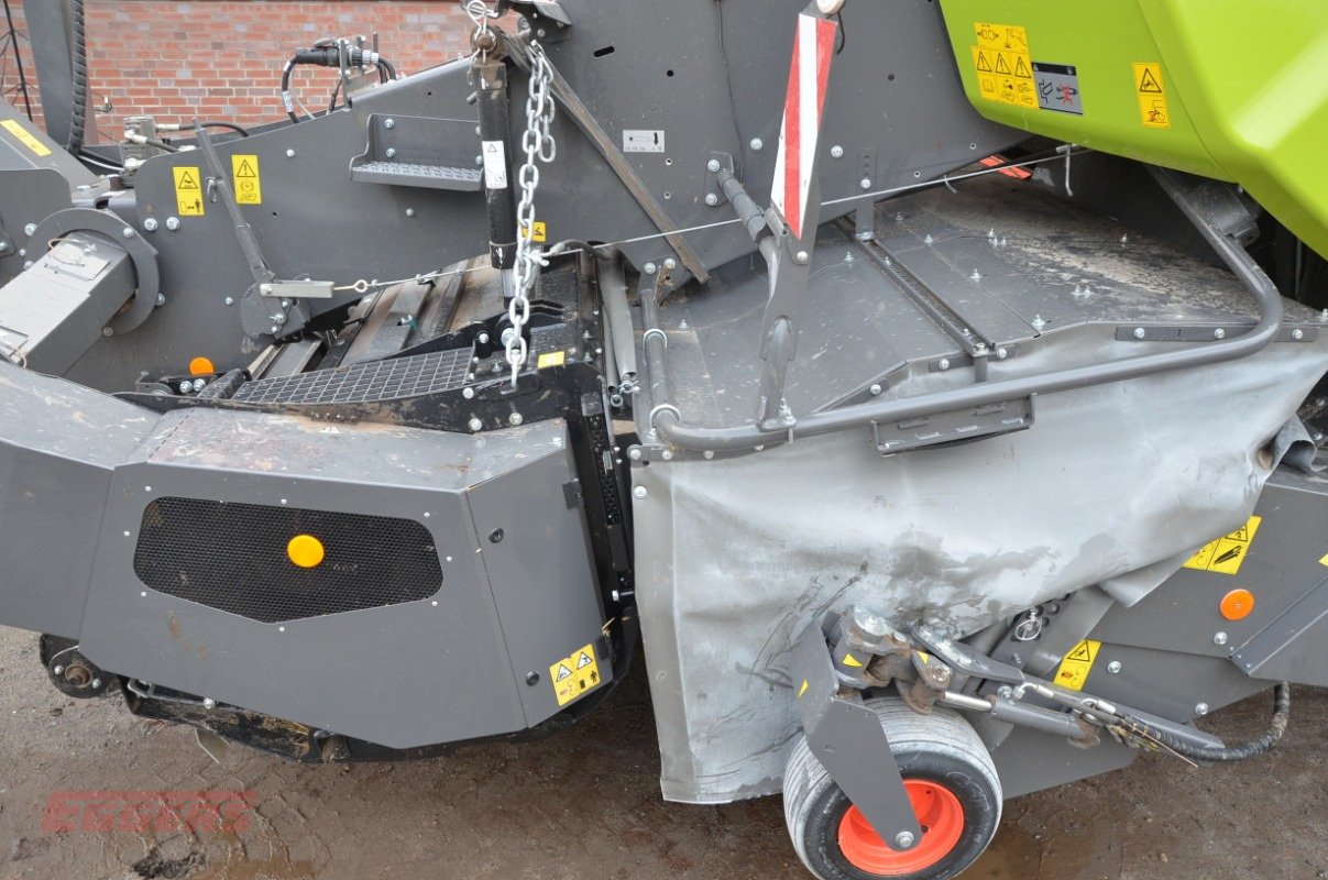 Großpackenpresse of the type CLAAS QUADRANT 5300 EVOLUTION FC + Vorbauhäcksler, Gebrauchtmaschine in Suhlendorf (Picture 9)