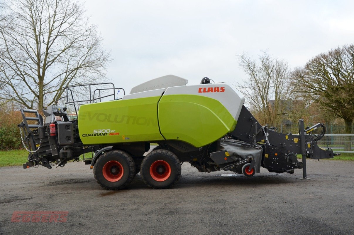 Großpackenpresse tipa CLAAS QUADRANT 5300 EVOLUTION FC Vorbauhäcksler, Gebrauchtmaschine u Suhlendorf (Slika 3)