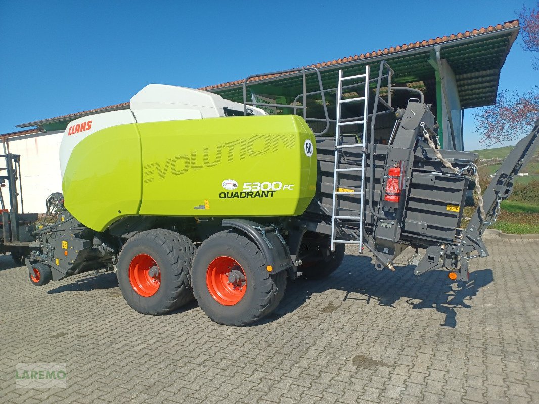 Großpackenpresse типа CLAAS Quadrant 5300 FC Evolution, Gebrauchtmaschine в Langenwetzendorf (Фотография 4)