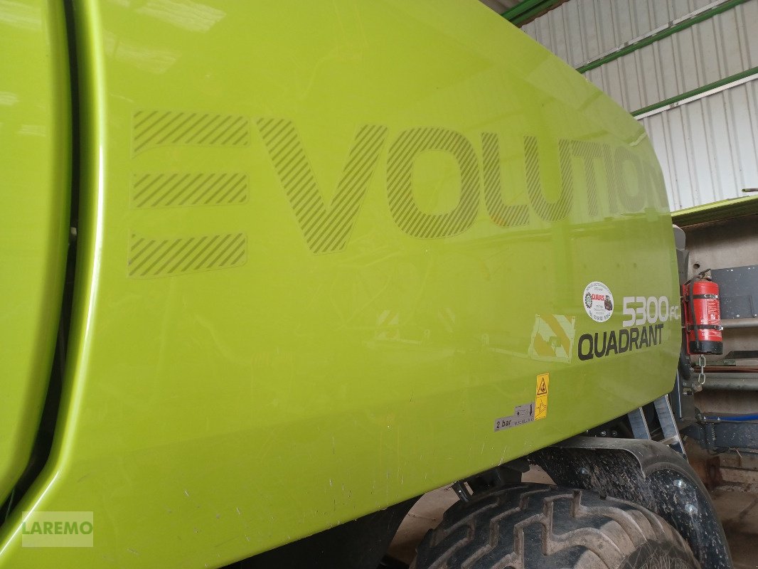 Großpackenpresse типа CLAAS Quadrant 5300 FC Evolution, Gebrauchtmaschine в Langenwetzendorf (Фотография 30)