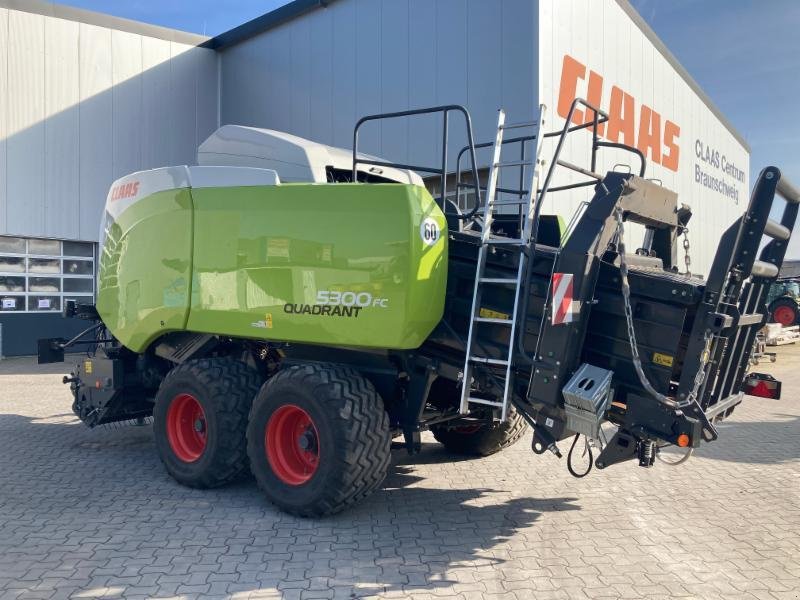 Großpackenpresse des Typs CLAAS QUADRANT 5300 FC T+ST, Gebrauchtmaschine in Schwülper (Bild 7)