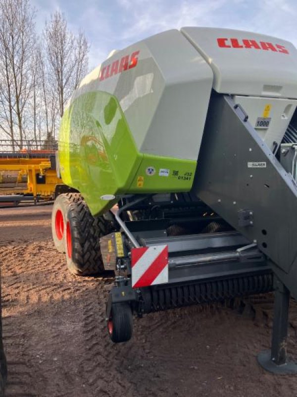 Großpackenpresse vrste CLAAS QUADRANT 5300 FC T+ST, Gebrauchtmaschine v Landsberg (Slika 2)