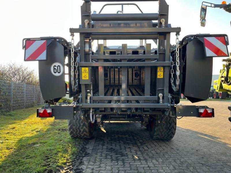 Großpackenpresse типа CLAAS QUADRANT 5300 FC T+ST, Gebrauchtmaschine в Hockenheim (Фотография 4)