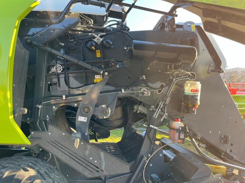 Großpackenpresse типа CLAAS QUADRANT 5300 FC T+ST, Gebrauchtmaschine в Hockenheim (Фотография 11)