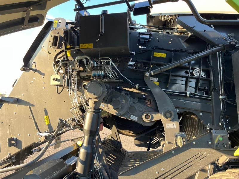 Großpackenpresse типа CLAAS QUADRANT 5300 FC T+ST, Gebrauchtmaschine в Hockenheim (Фотография 10)