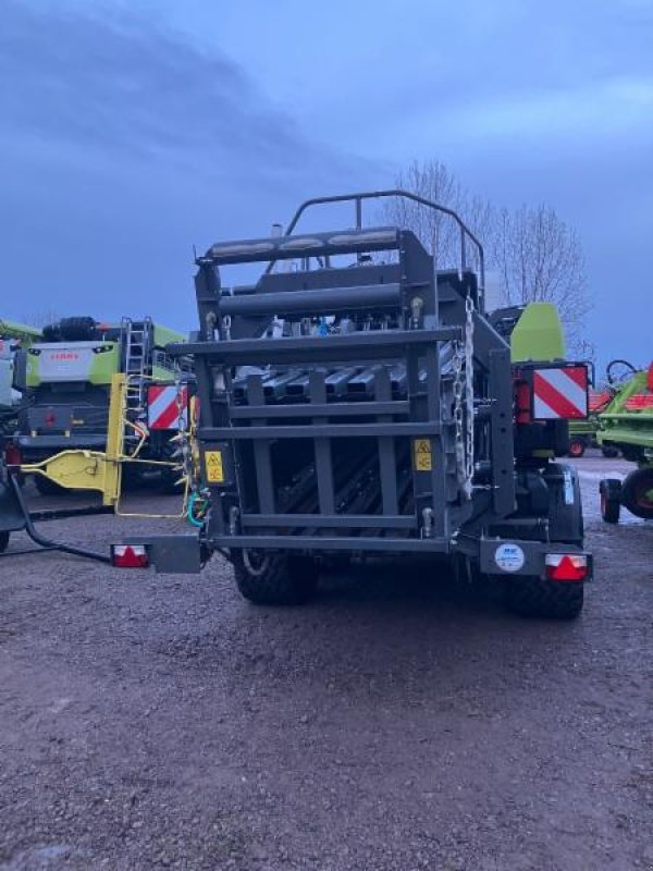 Großpackenpresse van het type CLAAS QUADRANT 5300 FC T+ST, Gebrauchtmaschine in Landsberg (Foto 5)