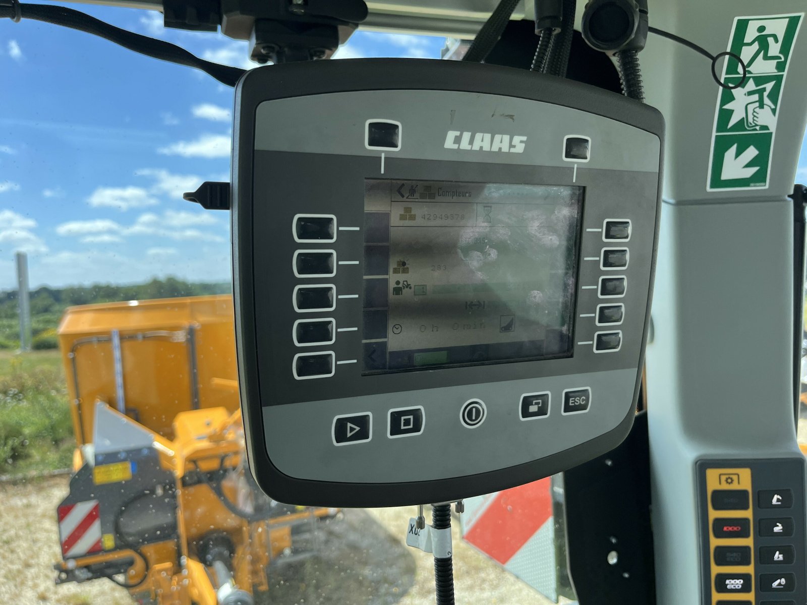 Großpackenpresse типа CLAAS QUADRANT 5300 FC T TRADITION, Gebrauchtmaschine в PONTIVY (Фотография 10)