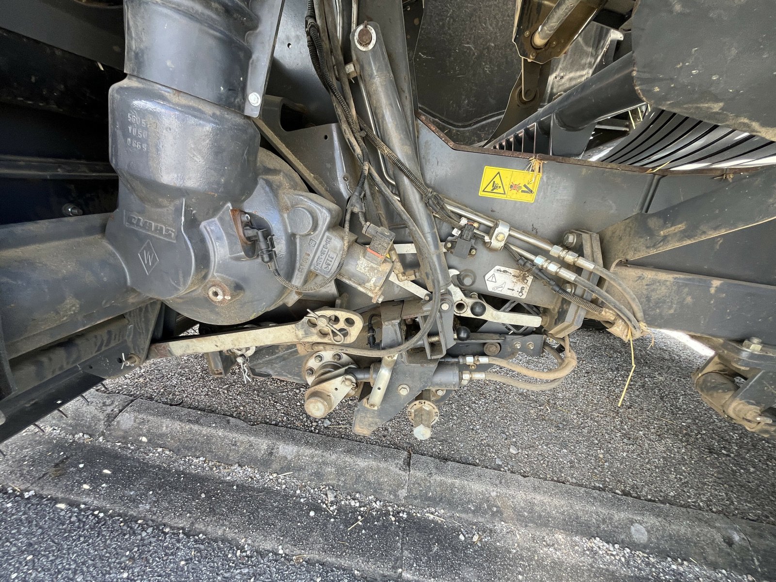 Großpackenpresse типа CLAAS QUADRANT 5300 FC T TRADITION, Gebrauchtmaschine в PONTIVY (Фотография 8)