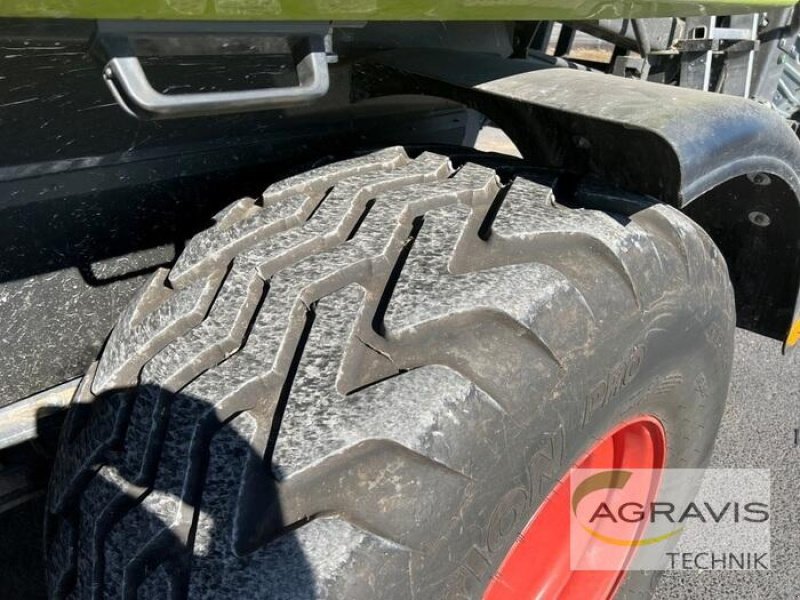 Großpackenpresse типа CLAAS QUADRANT 5300 FC T, Gebrauchtmaschine в Meppen (Фотография 19)
