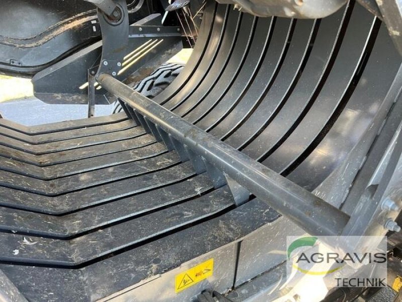 Großpackenpresse типа CLAAS QUADRANT 5300 FC T, Gebrauchtmaschine в Meppen (Фотография 12)