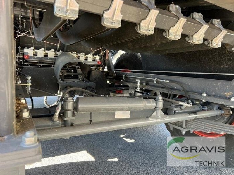 Großpackenpresse типа CLAAS QUADRANT 5300 FC T, Gebrauchtmaschine в Meppen (Фотография 9)