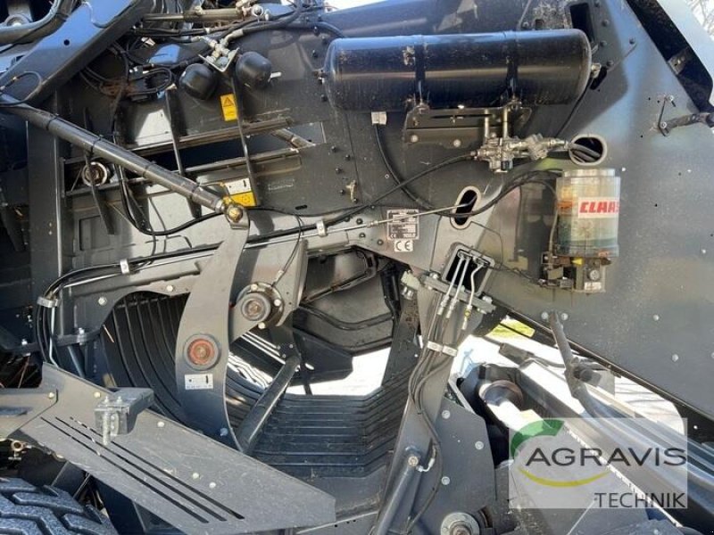 Großpackenpresse типа CLAAS QUADRANT 5300 FC T, Gebrauchtmaschine в Meppen (Фотография 15)