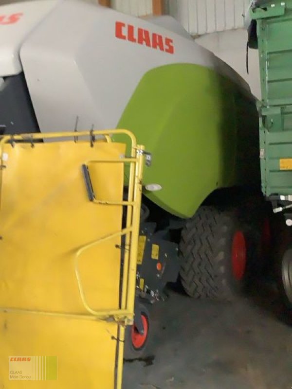 Großpackenpresse tip CLAAS QUADRANT 5300 FC T, Gebrauchtmaschine in Gollhofen (Poză 3)