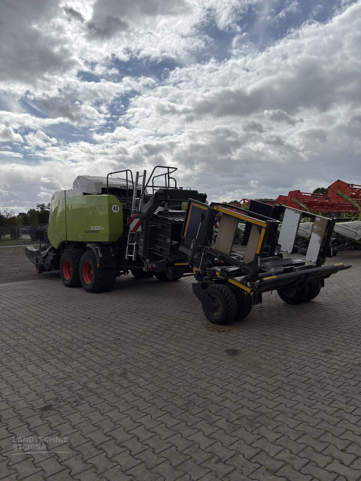 Großpackenpresse des Typs CLAAS Quadrant 5300 FC Tandem EVOLUTION Müthing Vorbauhäcksler, Gebrauchtmaschine in Steigra (Bild 4)
