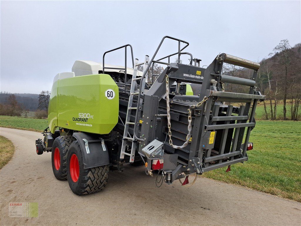 Großpackenpresse of the type CLAAS Quadrant 5300 FC, Gebrauchtmaschine in Wassertrüdingen (Picture 7)