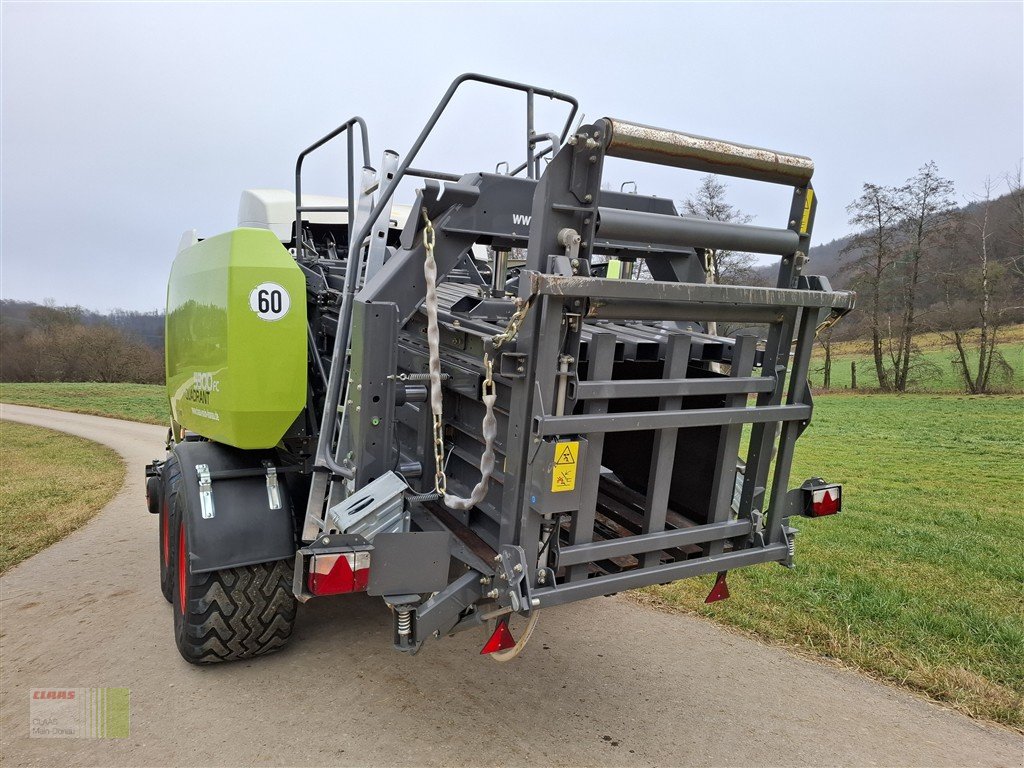 Großpackenpresse of the type CLAAS Quadrant 5300 FC, Gebrauchtmaschine in Wassertrüdingen (Picture 8)