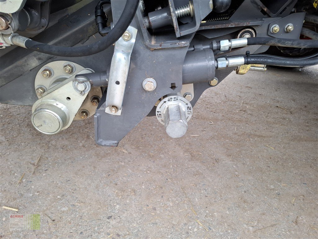 Großpackenpresse of the type CLAAS Quadrant 5300 FC, Gebrauchtmaschine in Wassertrüdingen (Picture 19)