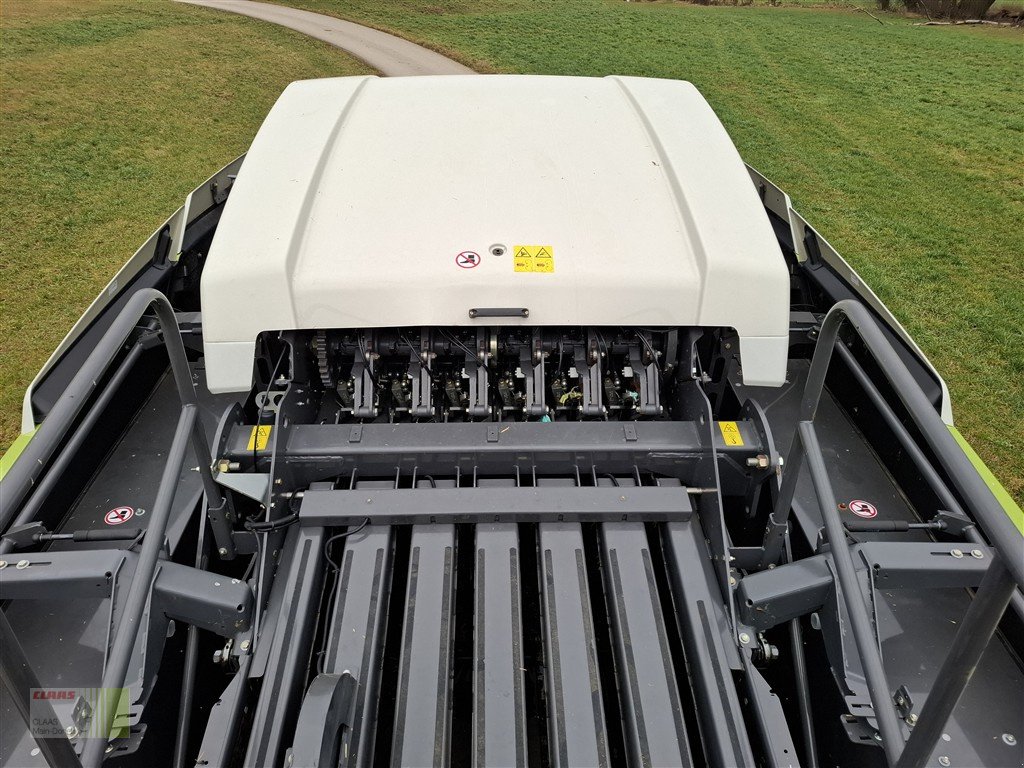 Großpackenpresse of the type CLAAS Quadrant 5300 FC, Gebrauchtmaschine in Wassertrüdingen (Picture 21)