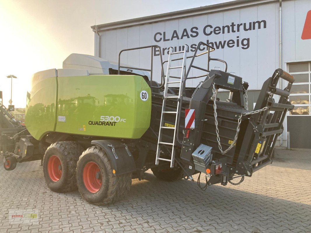 Großpackenpresse of the type CLAAS Quadrant 5300 FC, Gebrauchtmaschine in Schwülper (Picture 8)