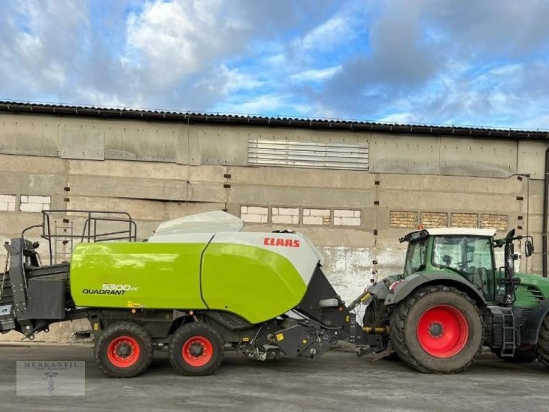 Großpackenpresse des Typs CLAAS Quadrant 5300 FC, Gebrauchtmaschine in Pragsdorf (Bild 1)