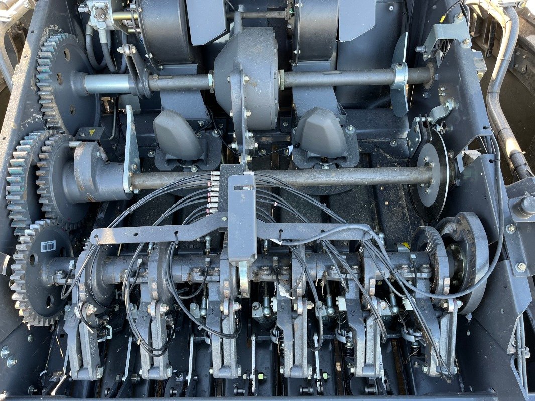 Großpackenpresse typu CLAAS Quadrant 5300 RC, Gebrauchtmaschine v Ebersbach (Obrázek 16)