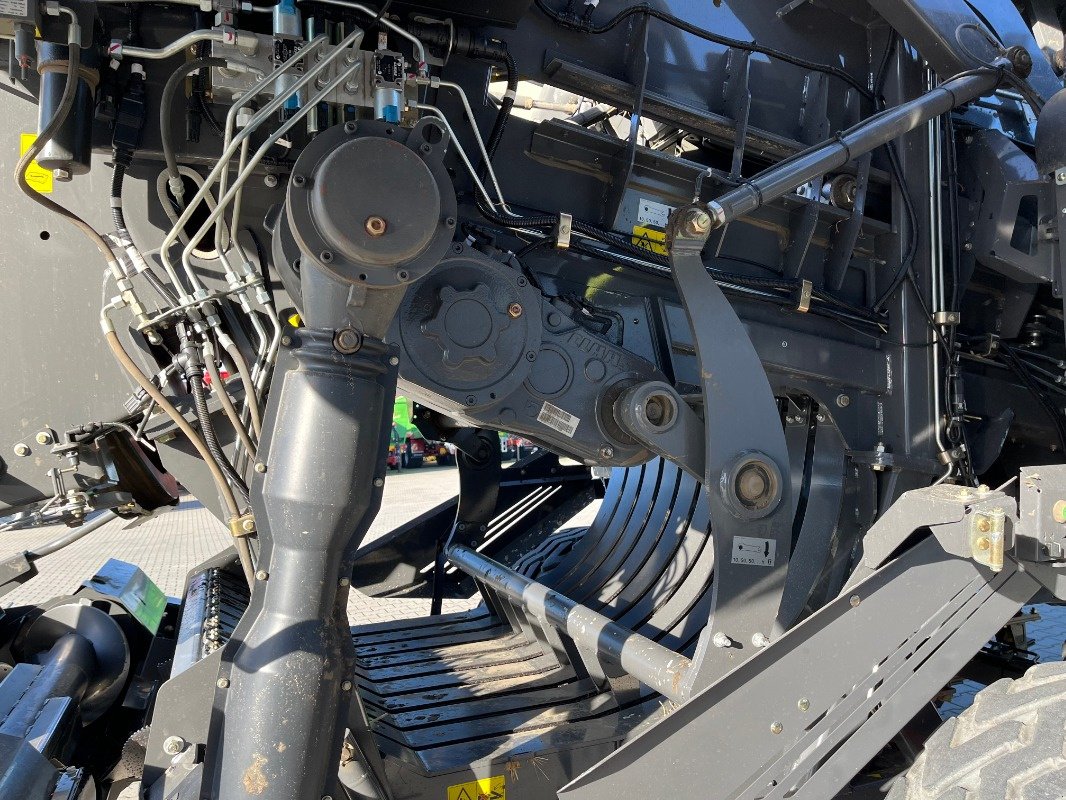 Großpackenpresse typu CLAAS Quadrant 5300 RC, Gebrauchtmaschine v Ebersbach (Obrázek 18)