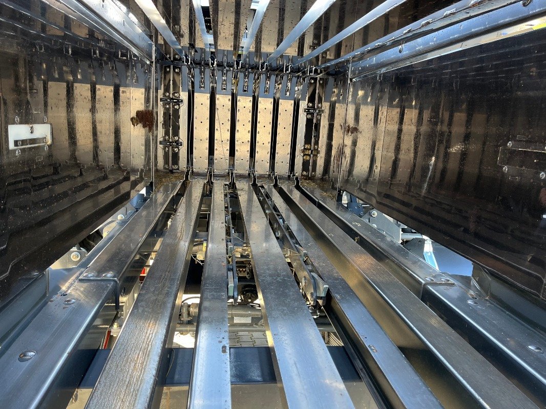 Großpackenpresse typu CLAAS Quadrant 5300 RC, Gebrauchtmaschine v Ebersbach (Obrázek 21)