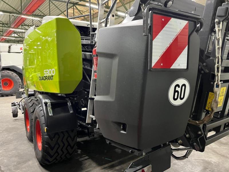 Großpackenpresse типа CLAAS QUADRANT 5300 RF T+ST, Gebrauchtmaschine в Hockenheim (Фотография 2)