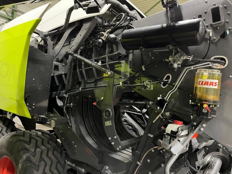 Großpackenpresse типа CLAAS QUADRANT 5300 RF T+ST, Gebrauchtmaschine в Hockenheim (Фотография 9)