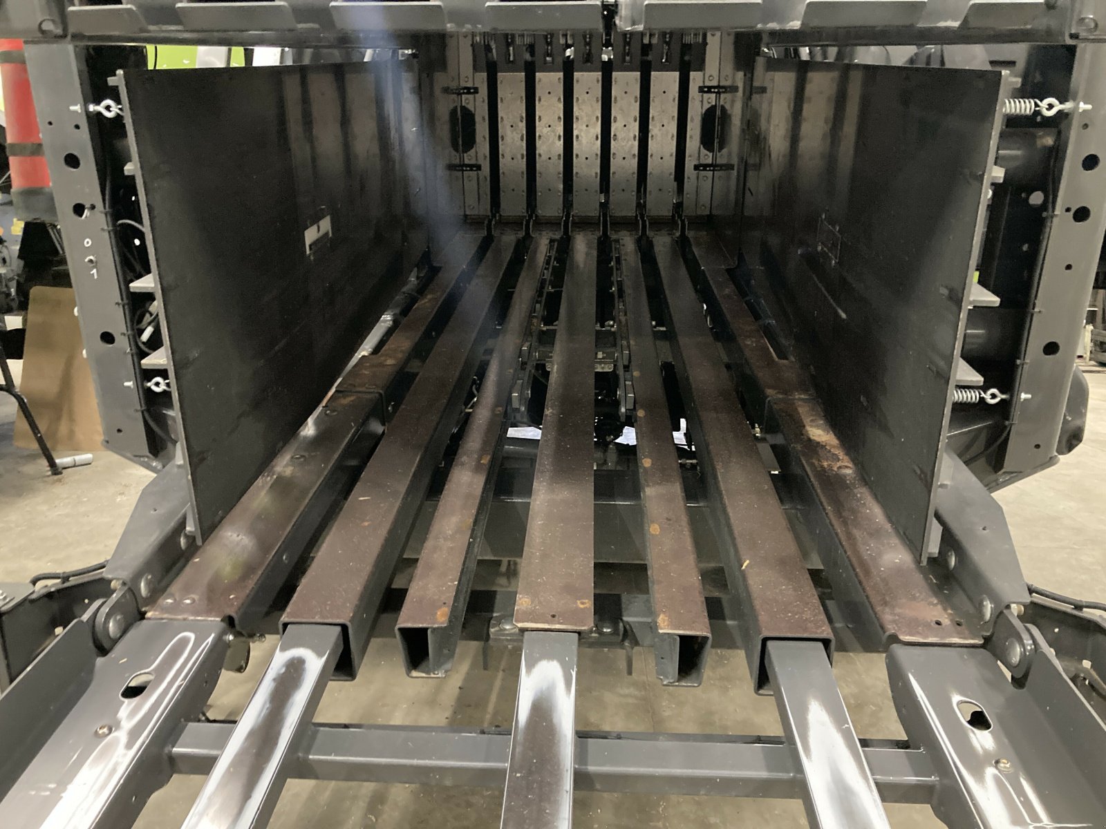 Großpackenpresse типа CLAAS QUADRANT 5300 RF, Gebrauchtmaschine в VAROIS & CHAIGNOT (Фотография 9)