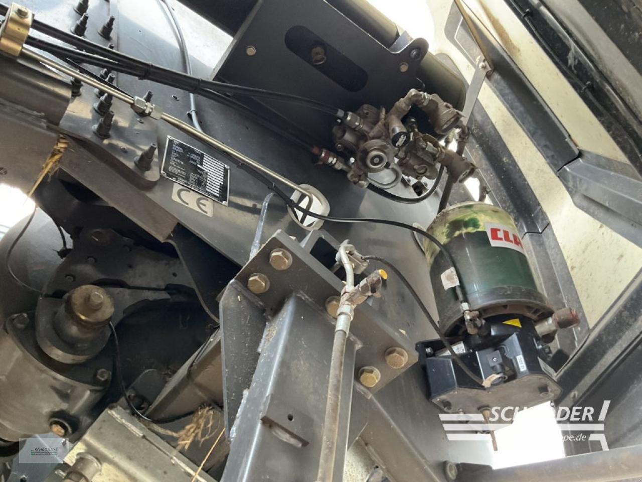 Großpackenpresse of the type CLAAS QUADRANT 5300 RF, Gebrauchtmaschine in Lastrup (Picture 17)