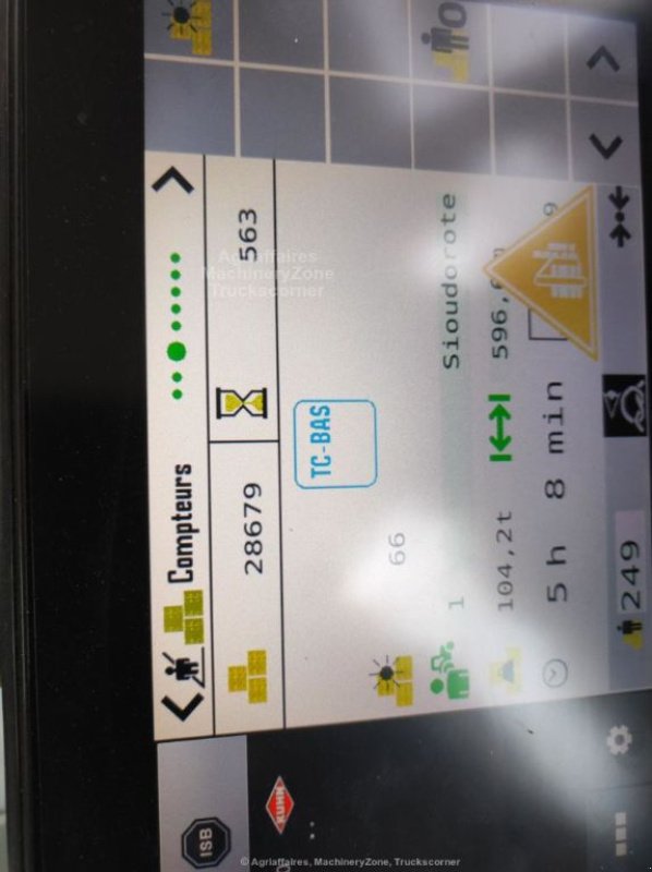 Großpackenpresse of the type CLAAS QUADRANT 5300, Gebrauchtmaschine in FRESNAY LE COMTE (Picture 8)