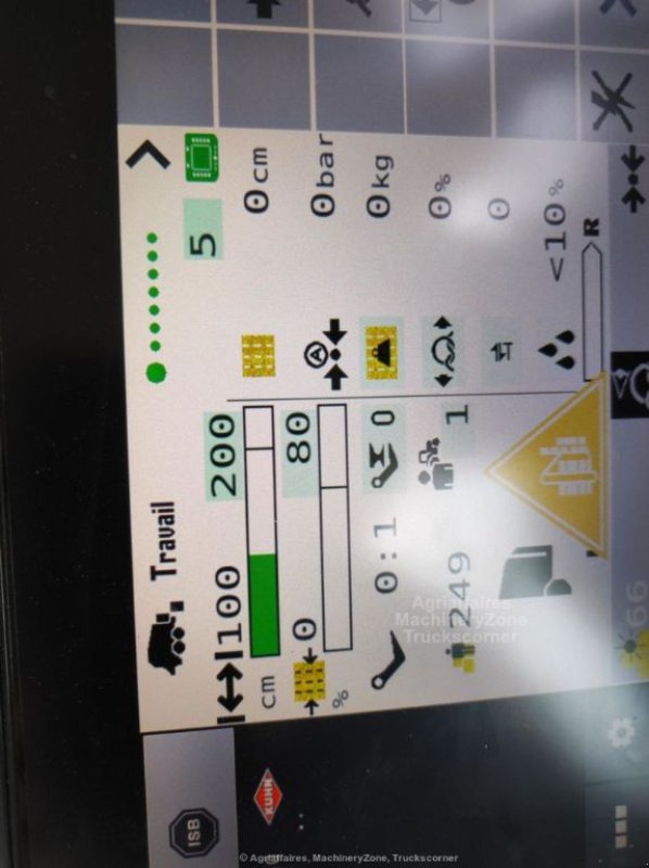 Großpackenpresse of the type CLAAS QUADRANT 5300, Gebrauchtmaschine in FRESNAY LE COMTE (Picture 7)