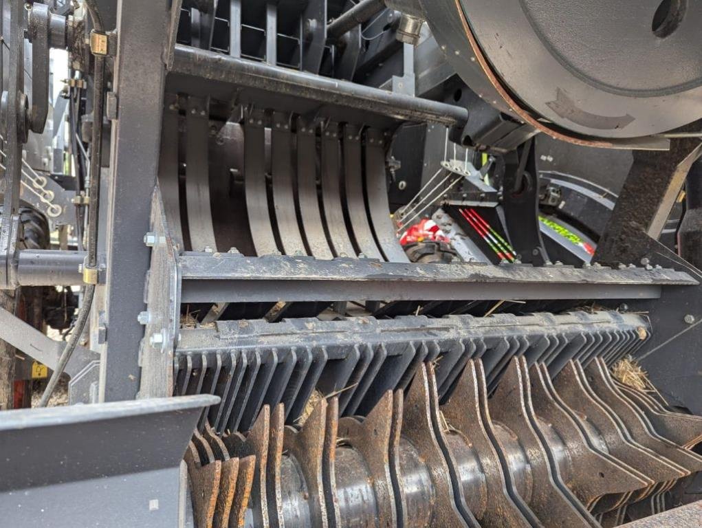 Großpackenpresse a típus CLAAS QUADRANT 5300, Gebrauchtmaschine ekkor: FRESNAY LE COMTE (Kép 6)