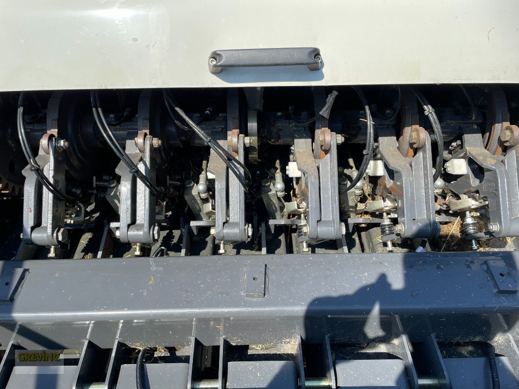 Großpackenpresse des Typs CLAAS Quadrant 5300FC, Gebrauchtmaschine in Ahaus (Bild 12)