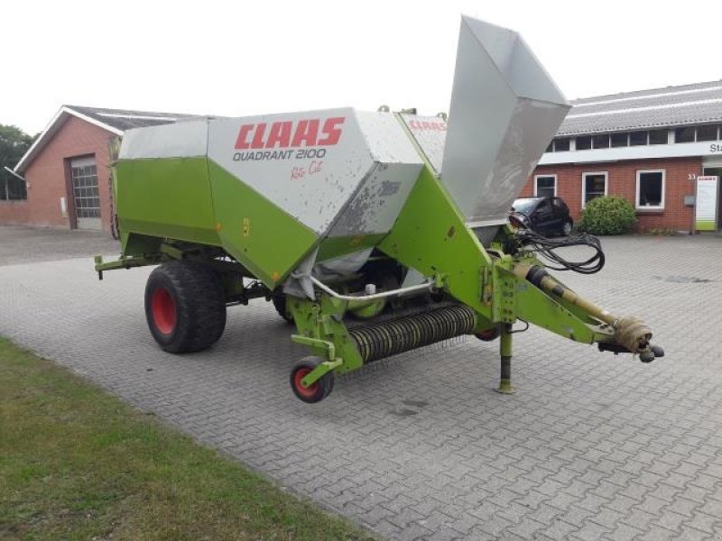 Großpackenpresse of the type CLAAS QUDRANT 2100, Gebrauchtmaschine in Tim (Picture 2)