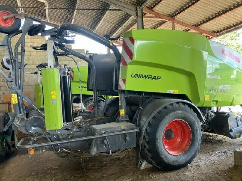 Großpackenpresse des Typs CLAAS ROLLANT 455 RC UNIWRAP, Gebrauchtmaschine in Feurs (Bild 3)